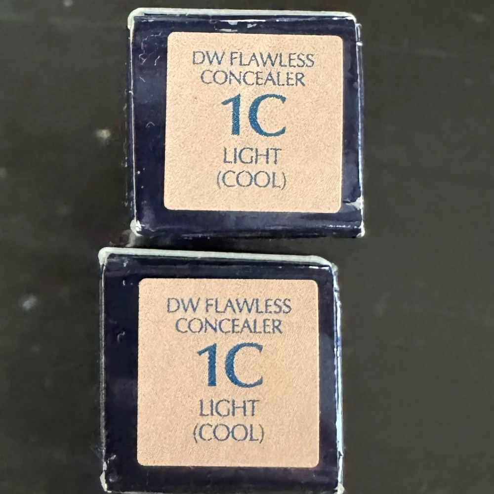 Estee Lauder Double Wear Concealer x2- 1C Light Cool - Picture 2 of 2